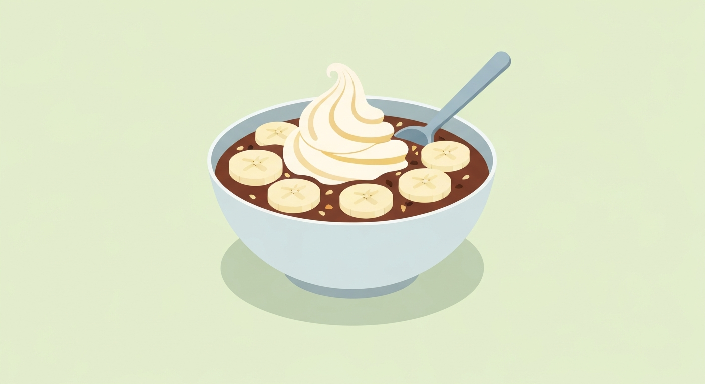 Bananen-Erdnuss-Protein-Nicecream mit Schoko-Crunch